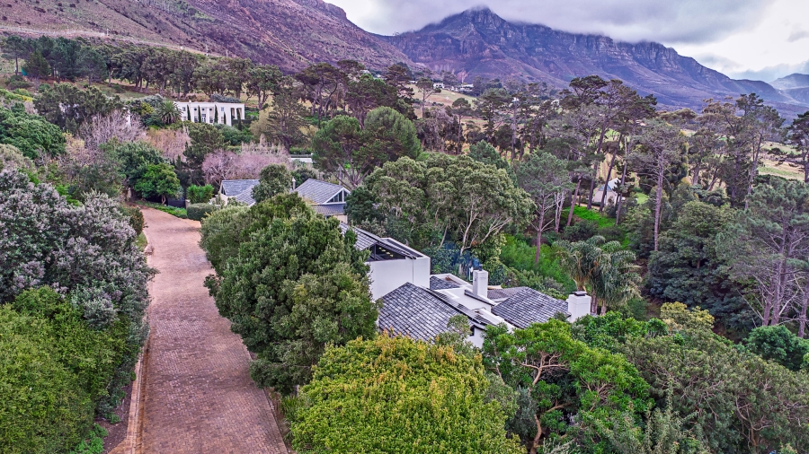 4 Bedroom Property for Sale in Steenberg Golf Estate Western Cape